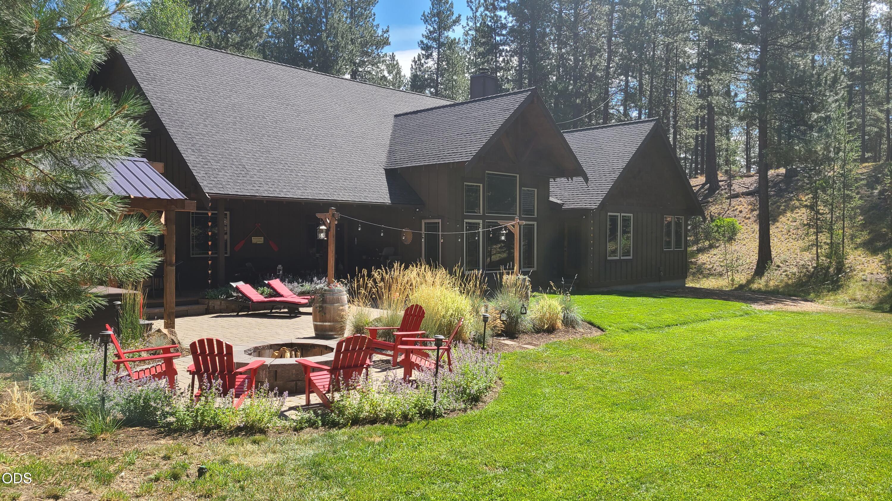 54937 Forest Lane Bend, OR 97707 - Photo 11 of 61