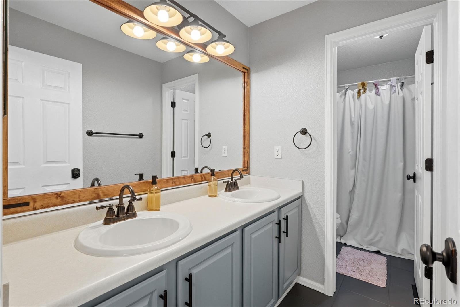 9228 Fox Fire Drive Highlands Ranch, CO 80129 - Photo 37 of 50