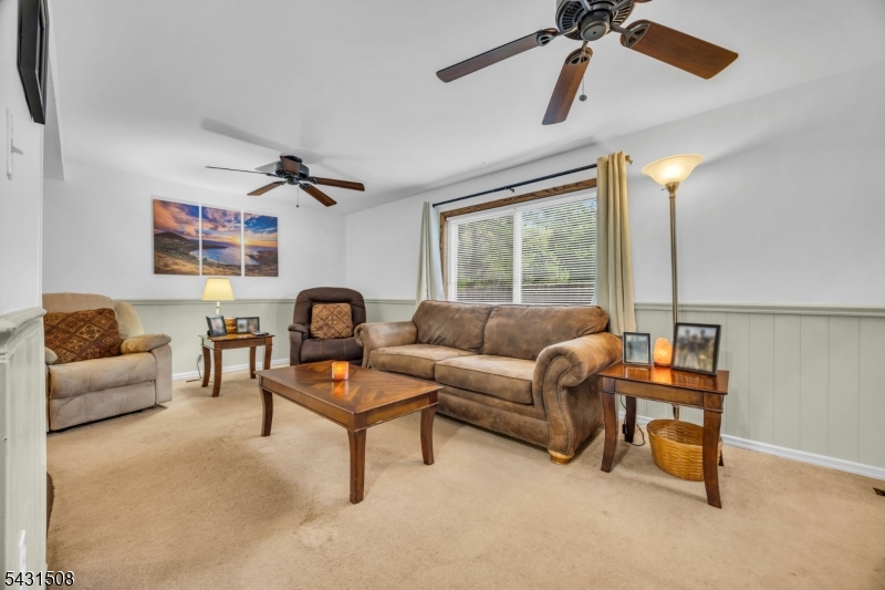 1038 Centre Street Raritan, NJ 08869 - Photo 5 of 30