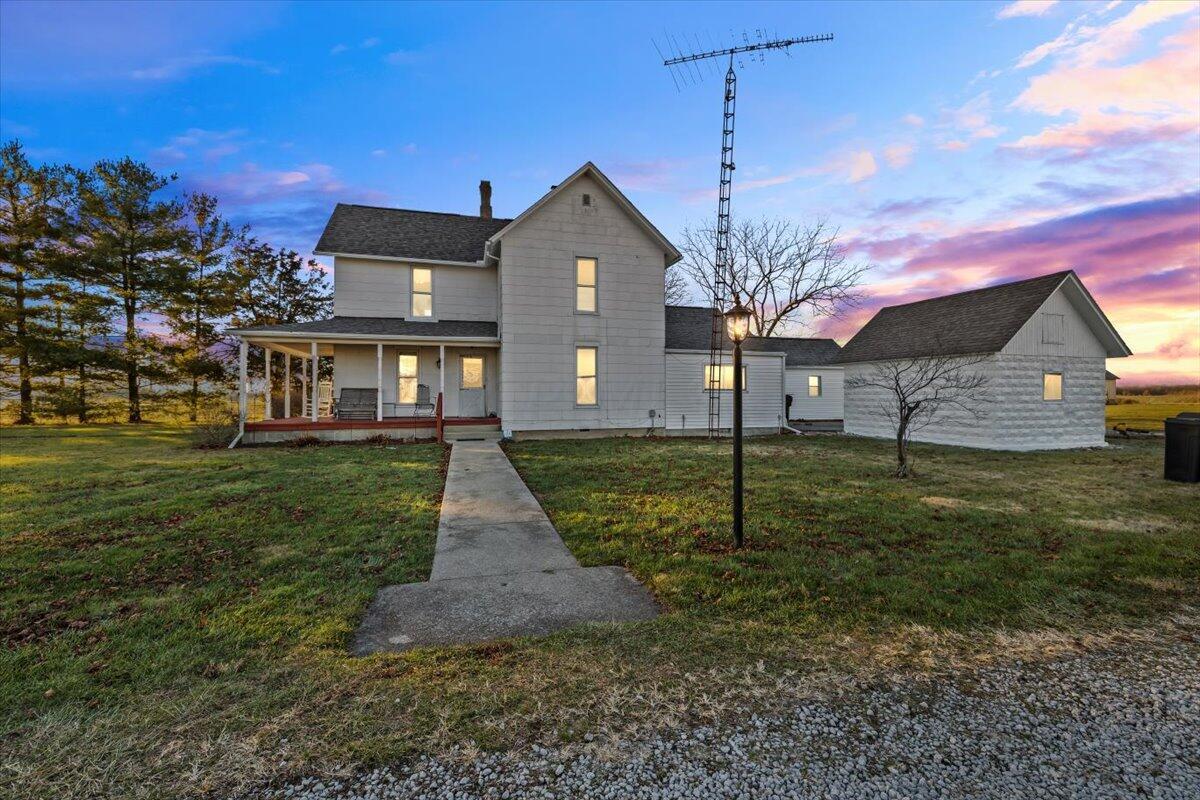 376 Wesley Chapel Road Jeffersonville, OH 43128 - Photo 1 of 47 twilightjeffersonville