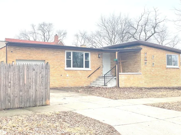 $280,000 | 2521 120th Street, Blue Island, IL 60406