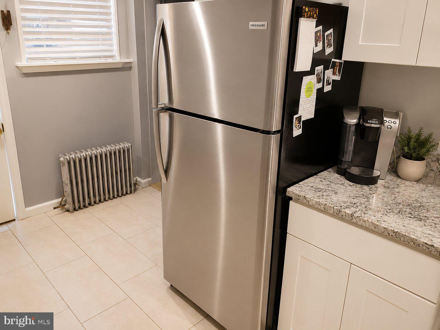 1224 Tasker Street, Unit 1R Philadelphia, PA 19148 - Photo 4 of 9