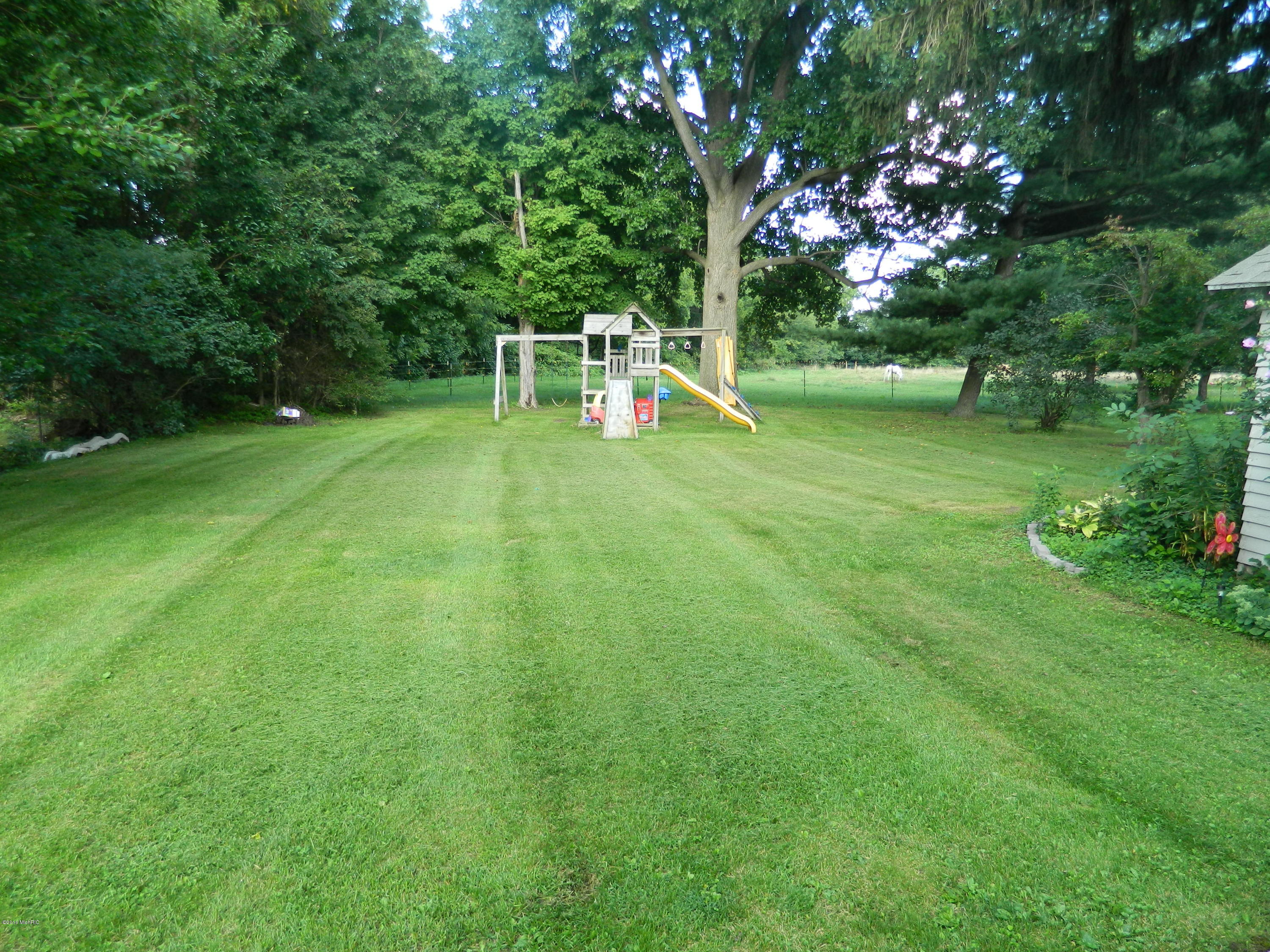 65219 Youngs Prairie Road Constantine, MI 49042 - Photo 16 of 22 DSCN2489