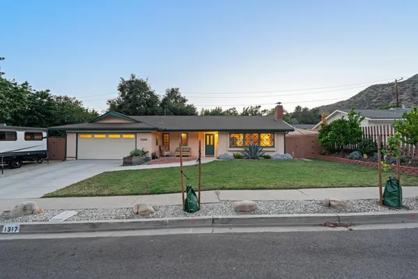 $1,250,000 | 1317 Meadowbrook Road, Ojai, CA 93023