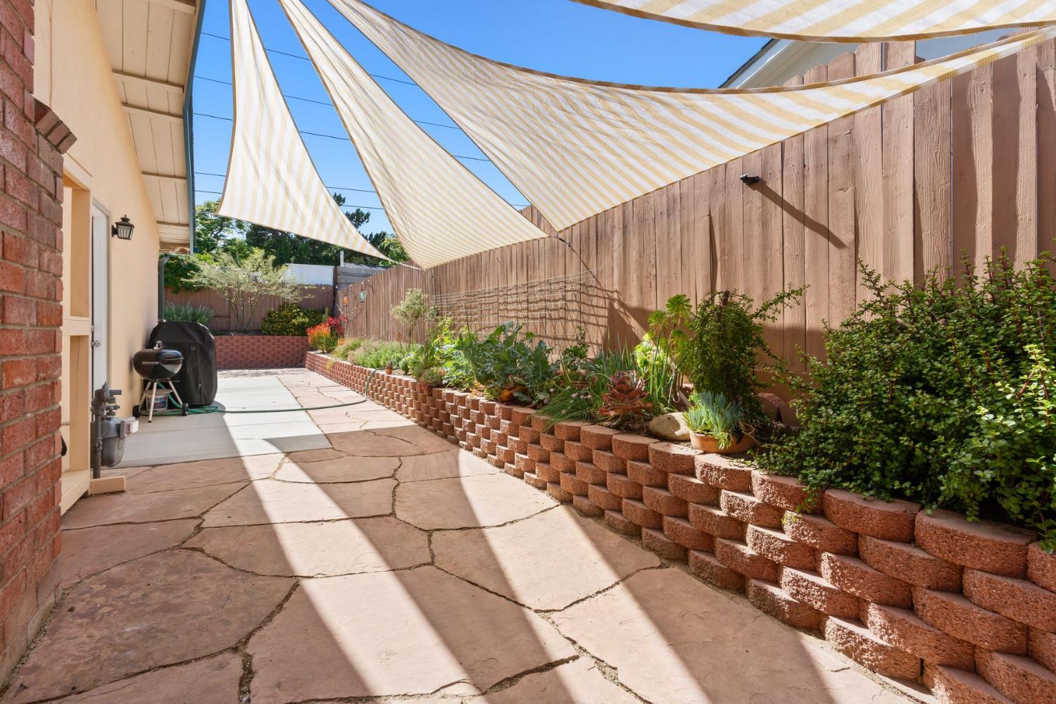 1317 Meadowbrook Road Ojai, CA 93023 - Photo 17 of 21