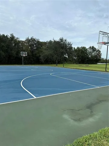 a view of a tennis court