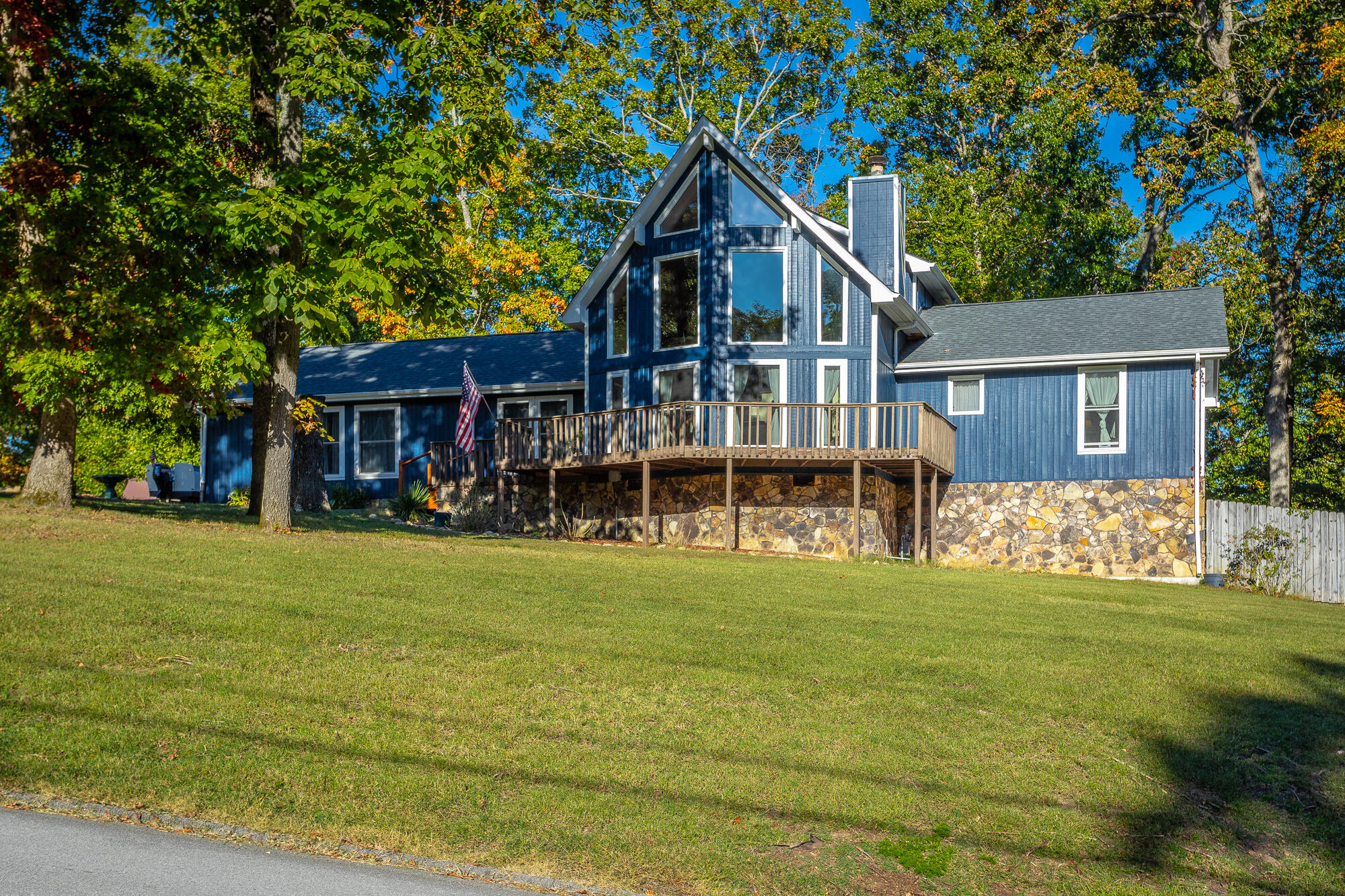 10904 Harbor Road North Soddy Daisy, TN 37379 - Photo 1 of 132 10904 Harbor Road N HD-9