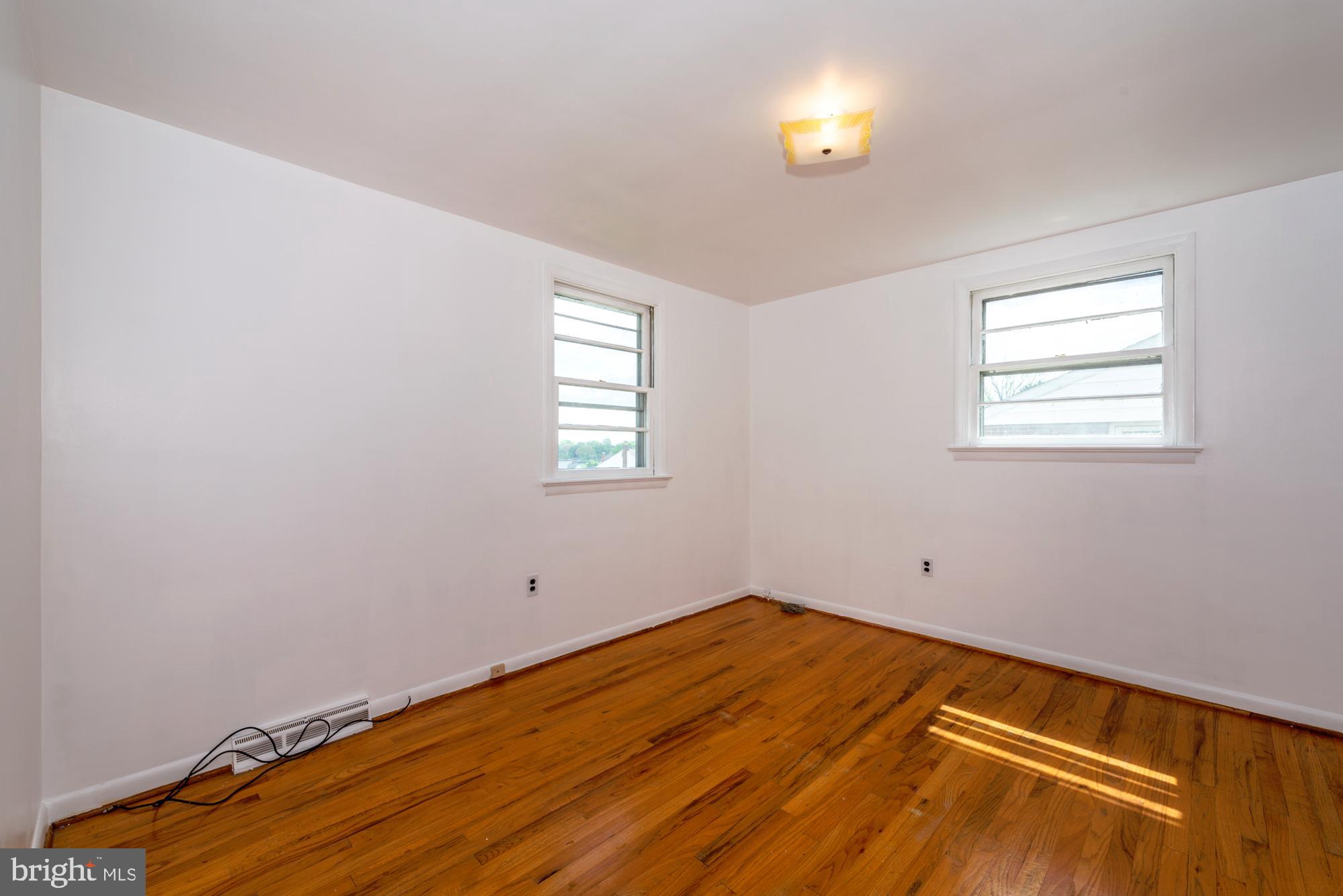 417 Winthrop Drive Lancaster, PA 17603 - Photo 14 of 28 Bedroom 1