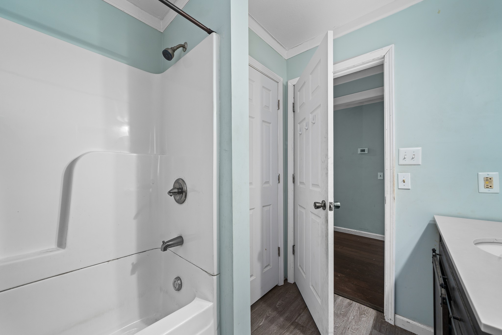 4871 New Window Cliff Road Baxter, TN 38544 - Photo 18 of 26 a bathroom with a bathtub and a shower