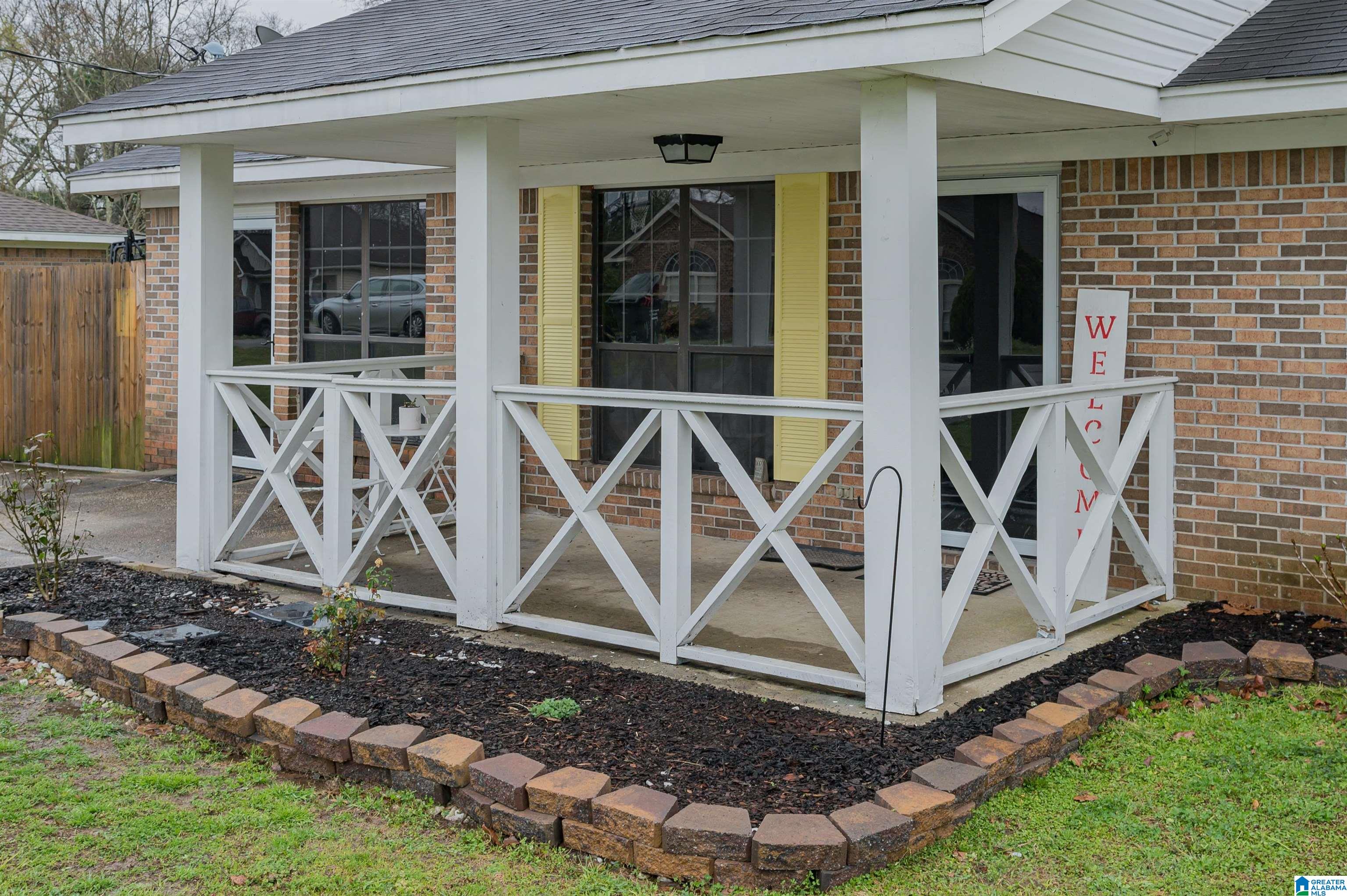 112 Colonial Circle Clanton, AL 35045 - Photo 4 of 39