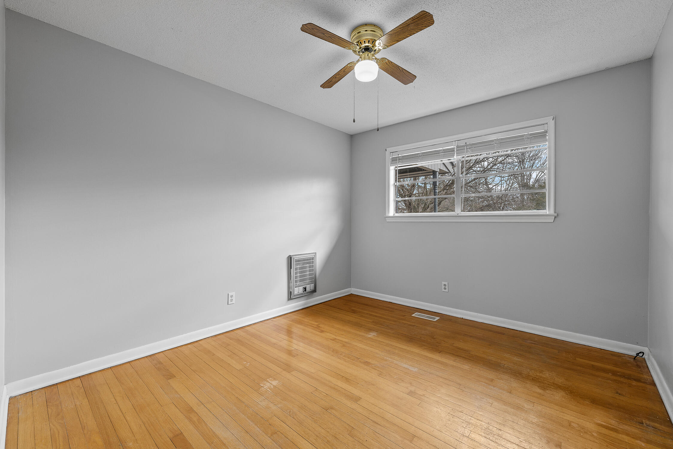 186 Akins Road Chickamauga, GA 30707 - Photo 18 of 32 Akins-5