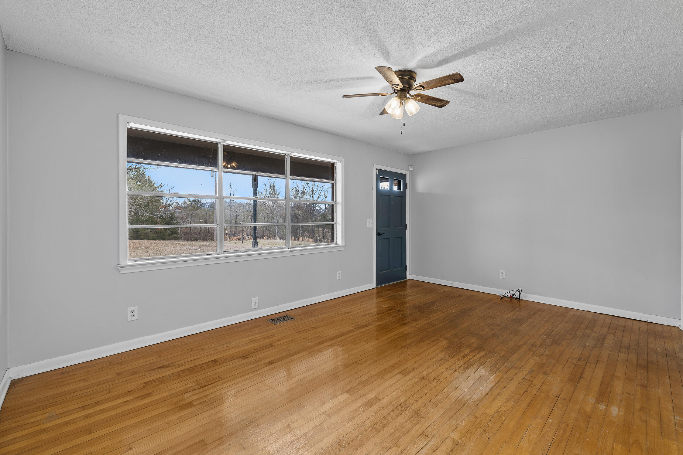 186 Akins Road Chickamauga, GA 30707 - Photo 7 of 32 Akins-2