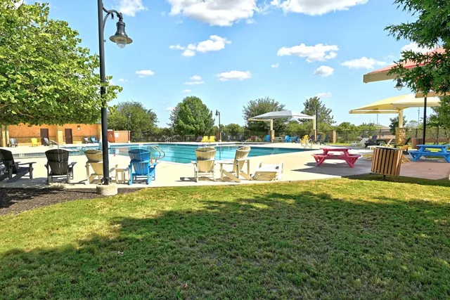 $2,000 | 126 Silktassel Way, Buda, TX 78610