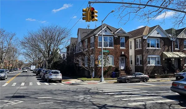 $1,750,000 | 4093 Bedford Avenue | Madison