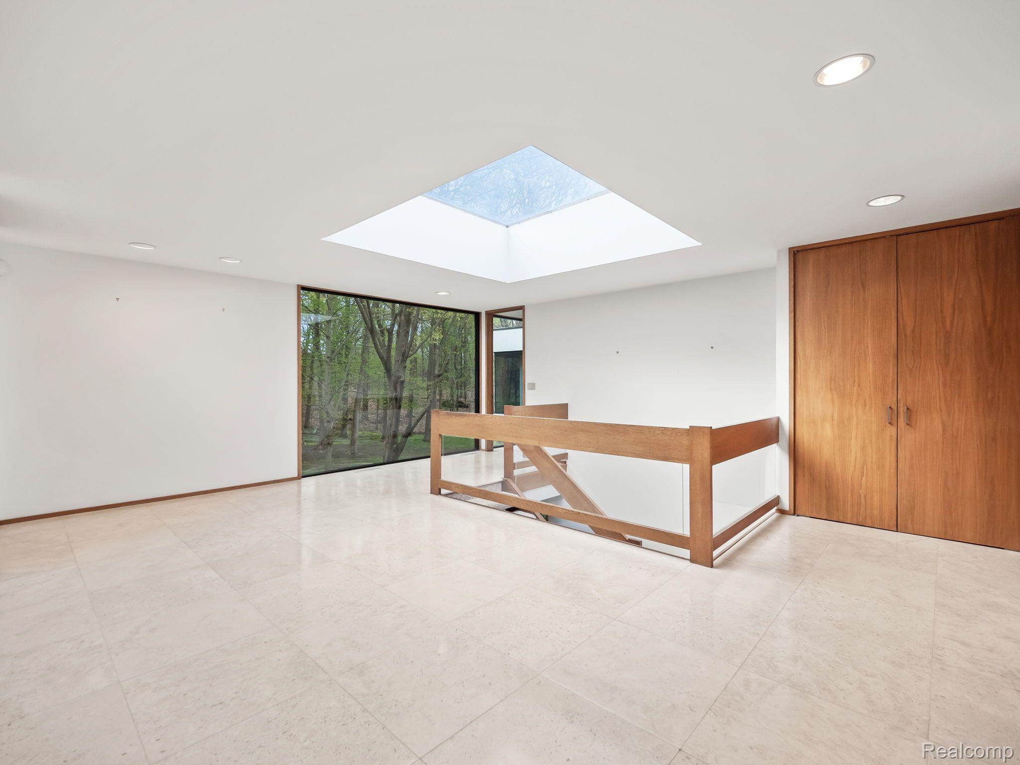 1850 East Vly Road Bloomfield Hills, MI 48304 - Photo 39 of 60 Stars to Lower Level