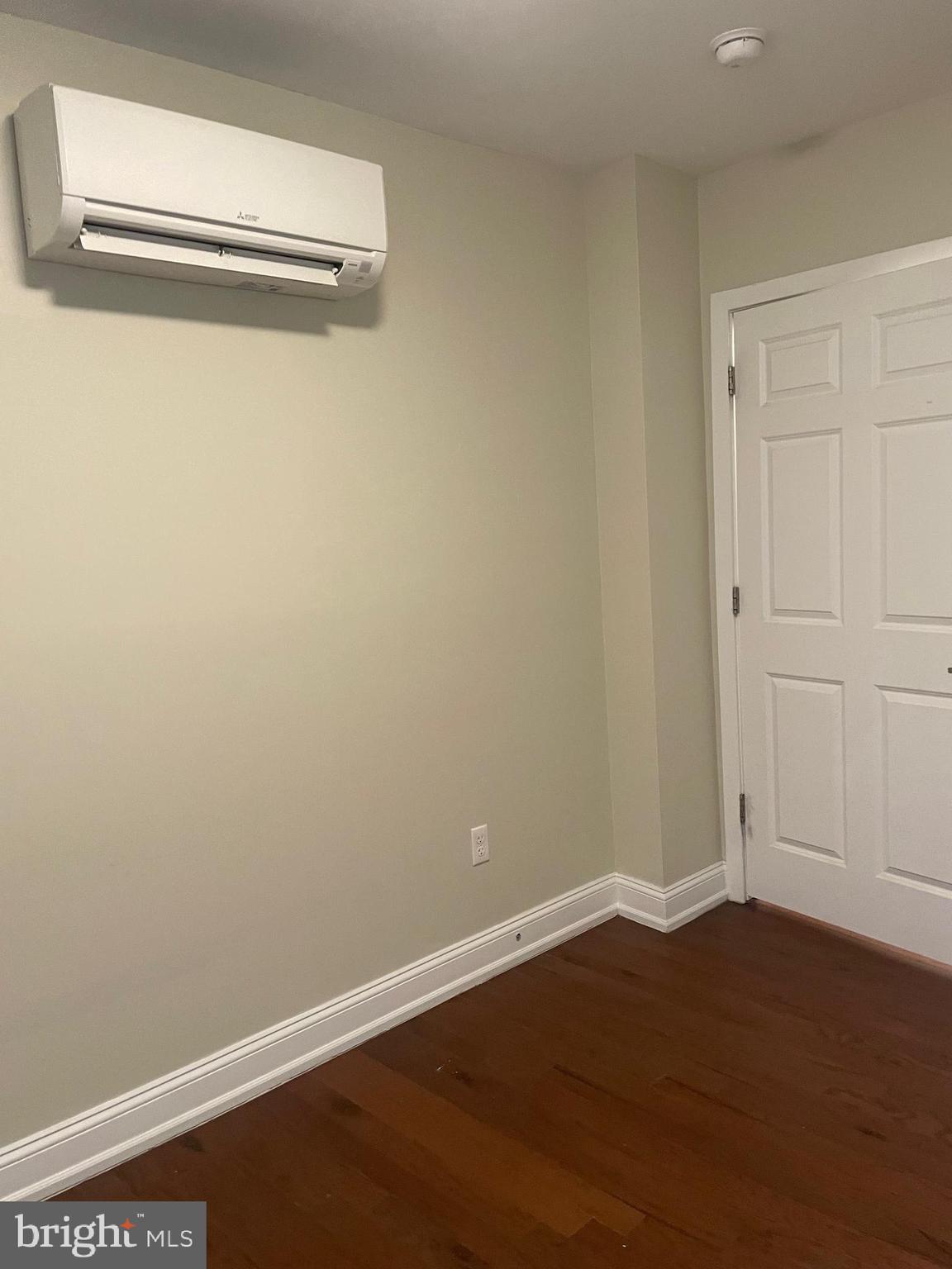 306 Cooper Street, Unit 302 Camden, NJ 08102 - Photo 13 of 21 a view of a small space