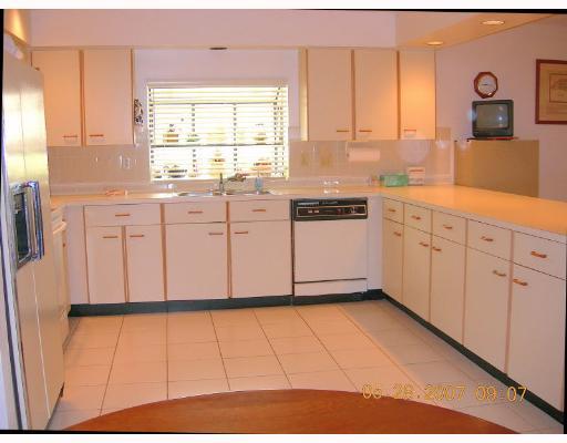 23203 L L'Ermitage Circle Boca Raton, FL 33433 - Photo 9 of 16 Additional Photo