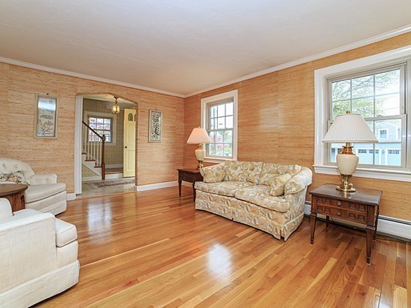 68 Kenney Street Needham, MA 02492 - Photo 3 of 17 Gallery Image 3