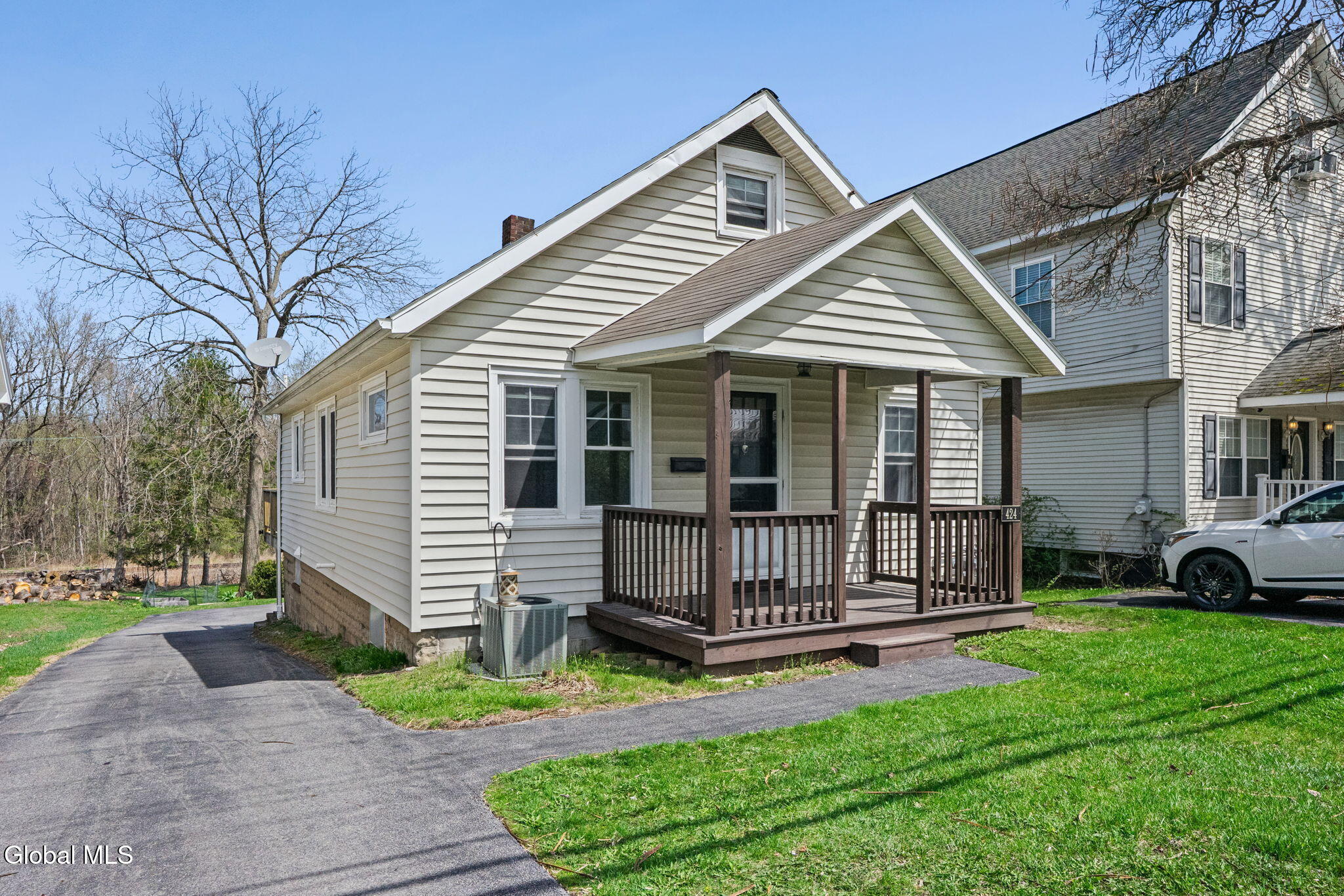 1-web-or-mls-424-vley-rd