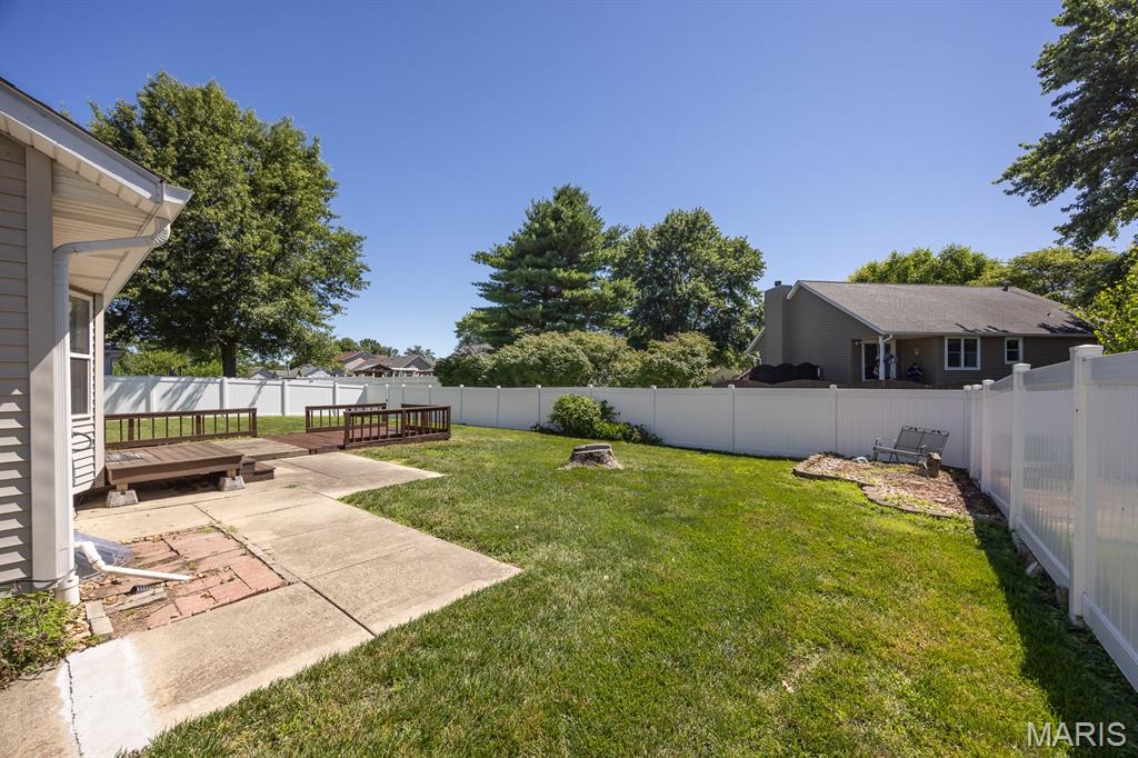 916 Crosswinds Drive Belleville, IL 62221 - Photo 30 of 31