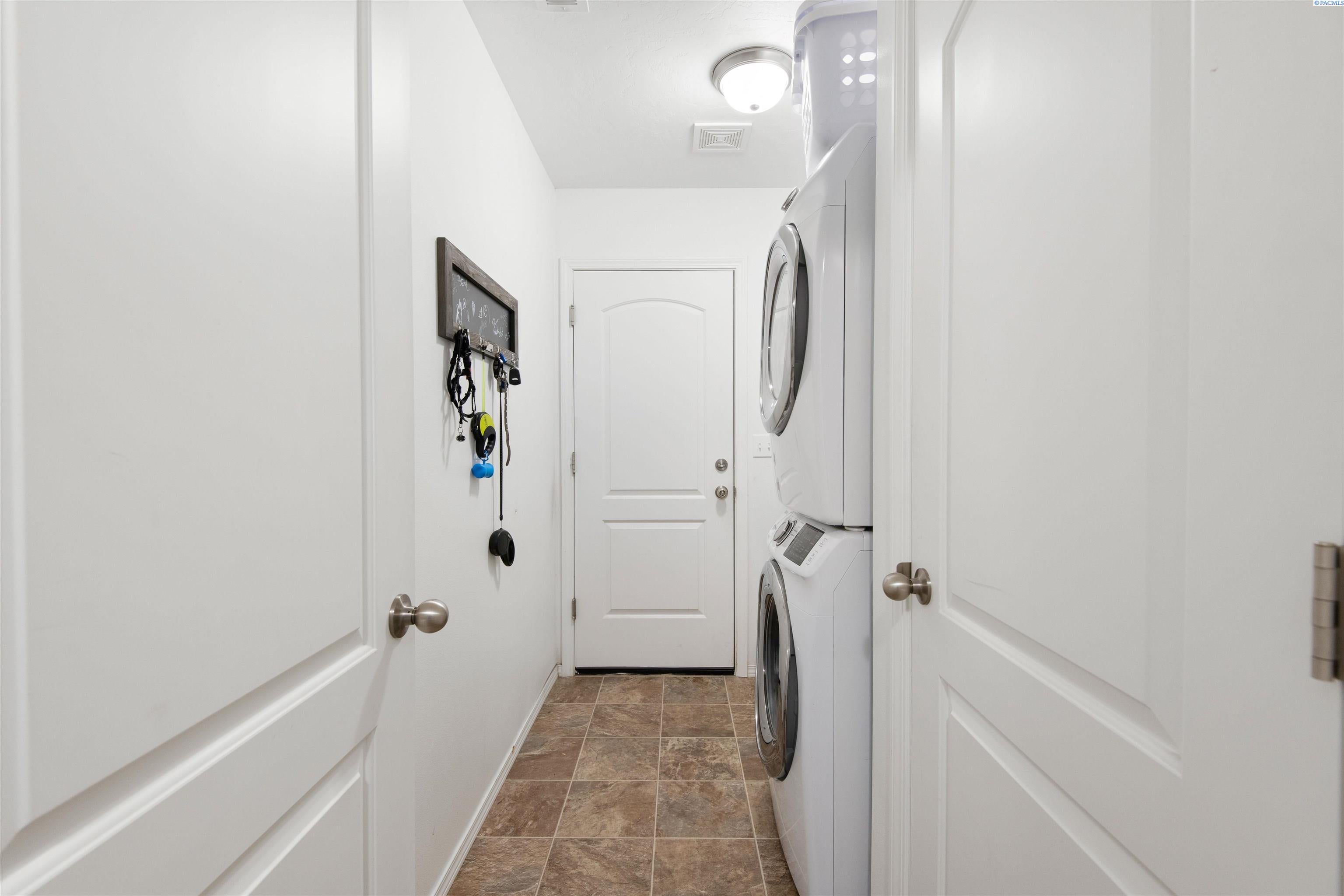 6114 Ramus Lane Pasco, WA 99301 - Photo 23 of 33 Gallery Image 23