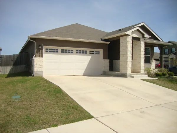 $2,400 | 2824 Smokehouse Trail, Round Rock, TX 78665