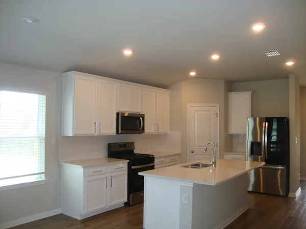 $2,400 | 2824 Smokehouse Trail, Round Rock, TX 78665