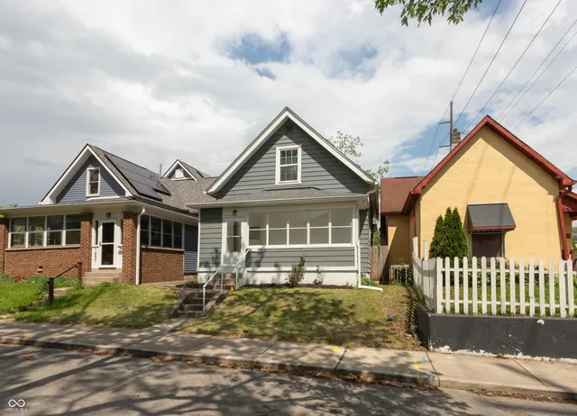 $1,595 | 1661 South Talbott Street, Indianapolis, IN 46225