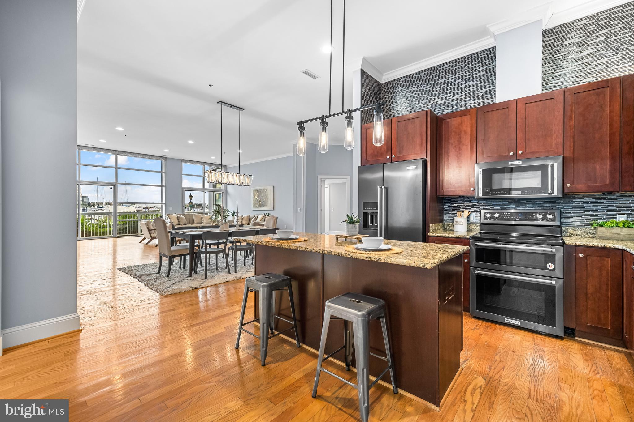 2772 Lighthouse Point East, Unit 101 Baltimore, MD 21224 - Photo 17 of 47