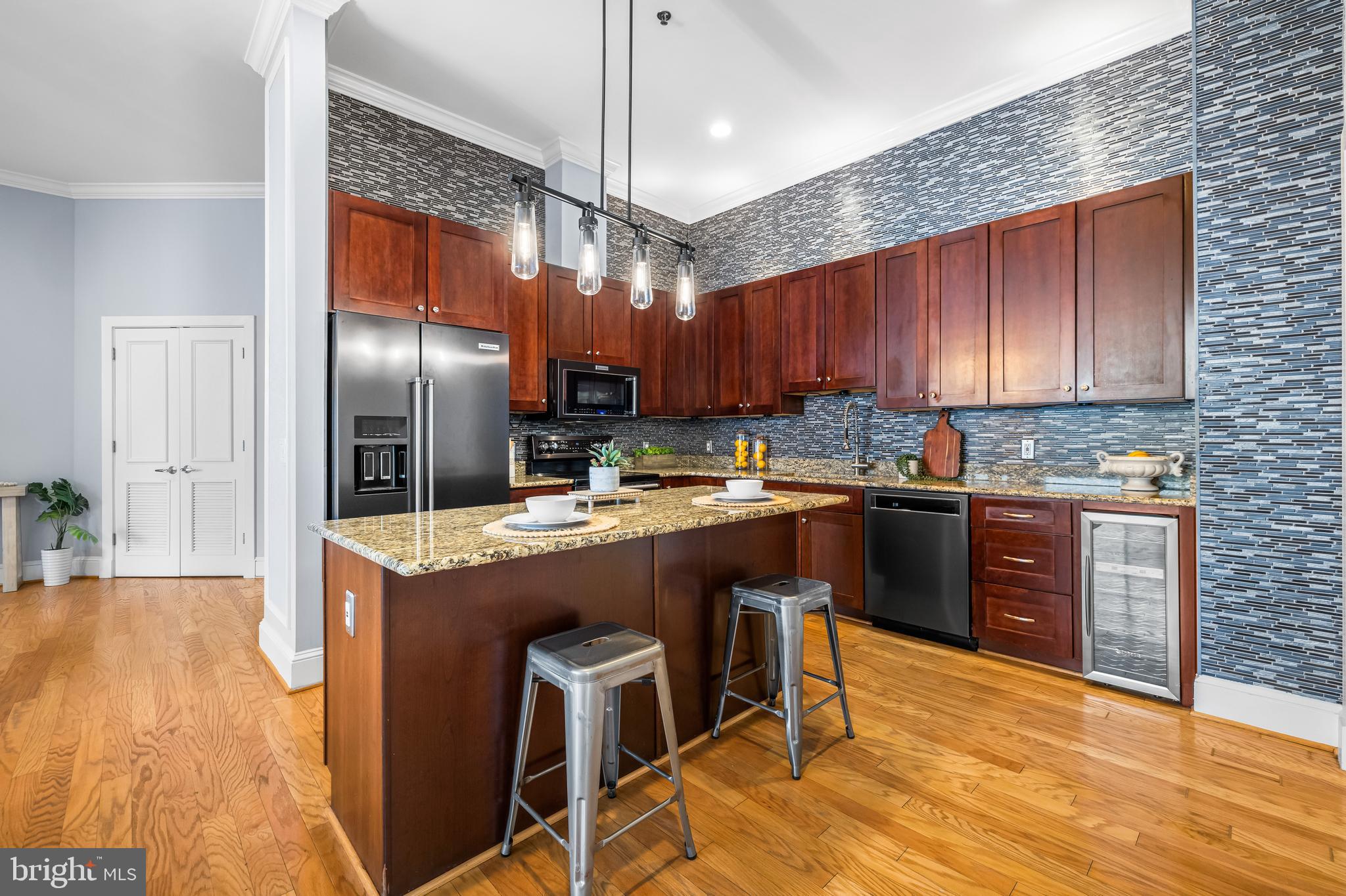 2772 Lighthouse Point East, Unit 101 Baltimore, MD 21224 - Photo 18 of 47