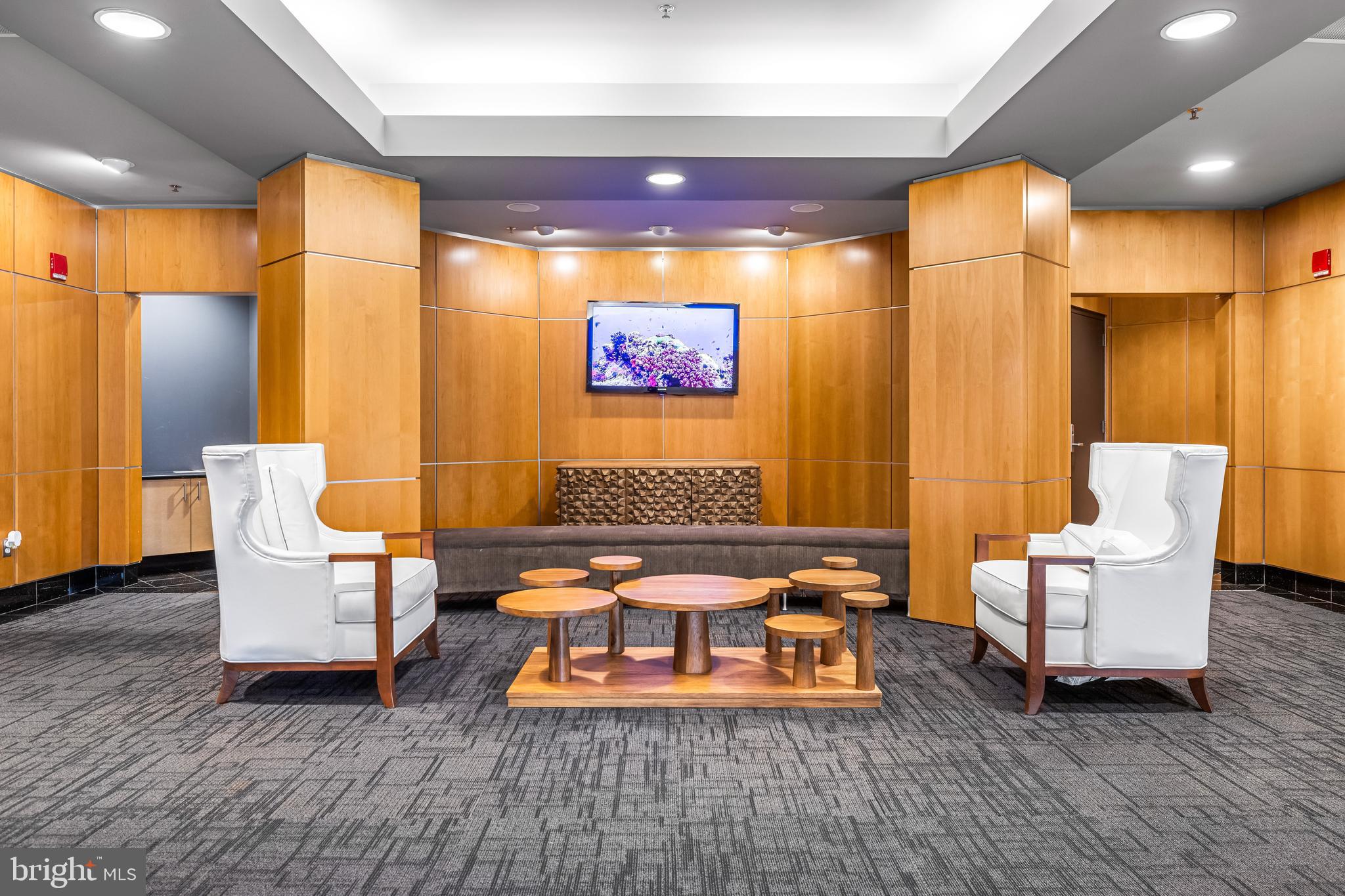 2772 Lighthouse Point East, Unit 101 Baltimore, MD 21224 - Photo 3 of 47