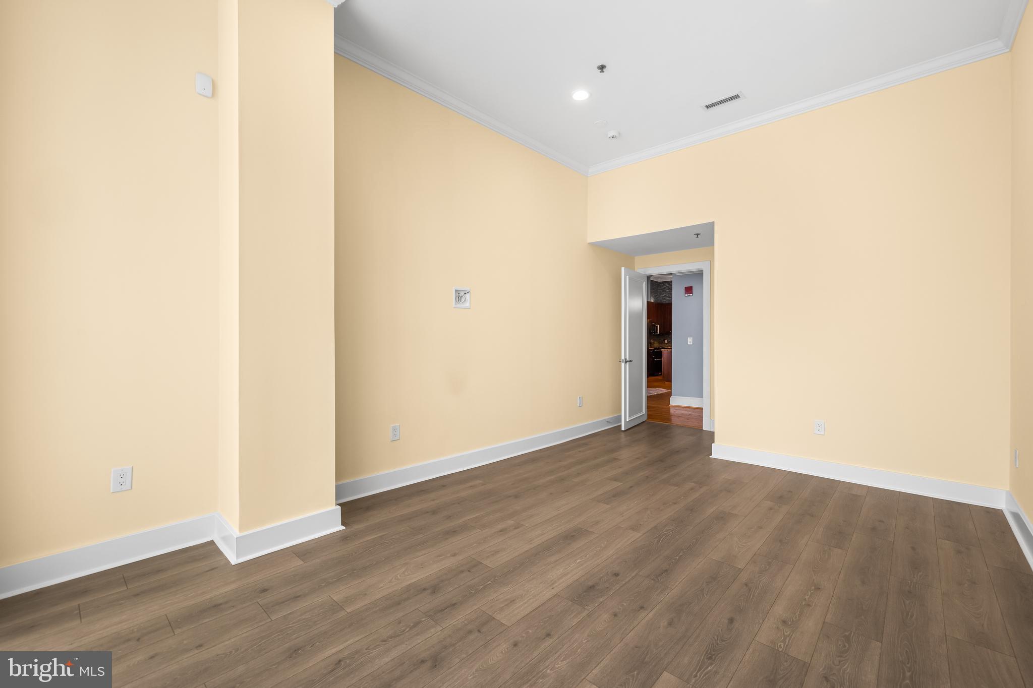 2772 Lighthouse Point East, Unit 101 Baltimore, MD 21224 - Photo 33 of 47