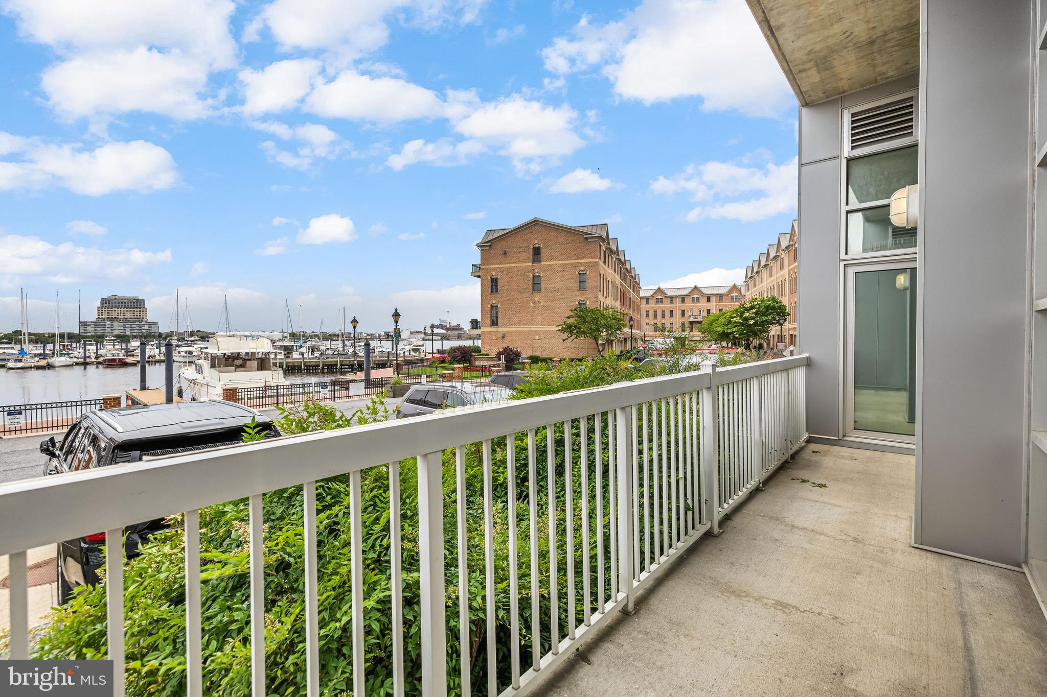 2772 Lighthouse Point East, Unit 101 Baltimore, MD 21224 - Photo 35 of 47