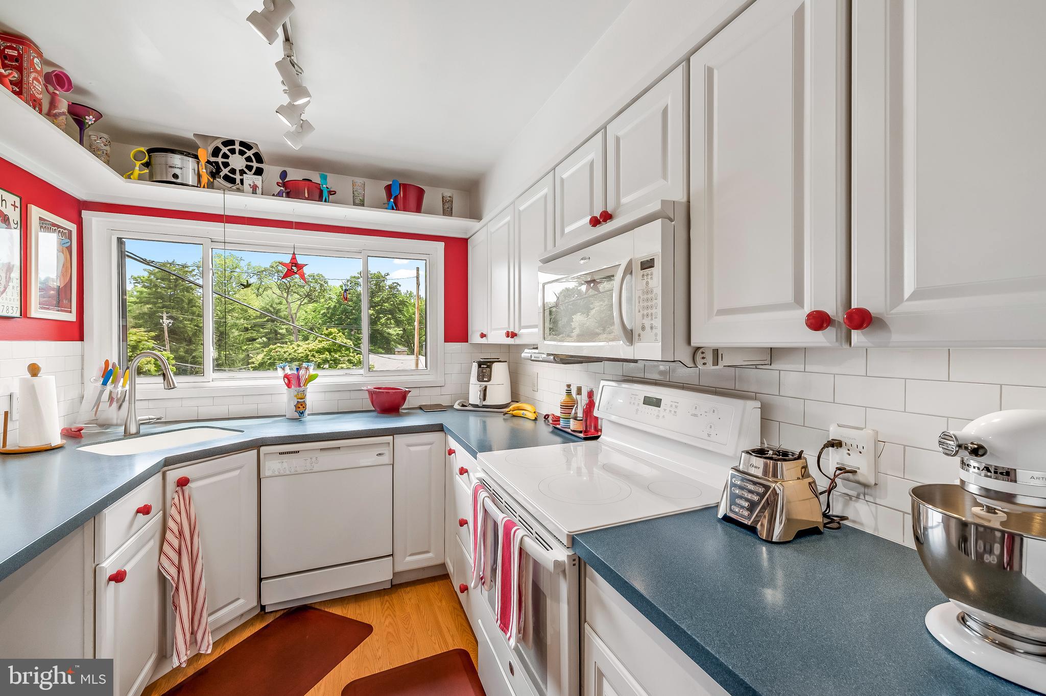 6003 Lakehurst Drive, Unit 9 Baltimore, MD 21210 - Photo 13 of 27 Gallery Image 13