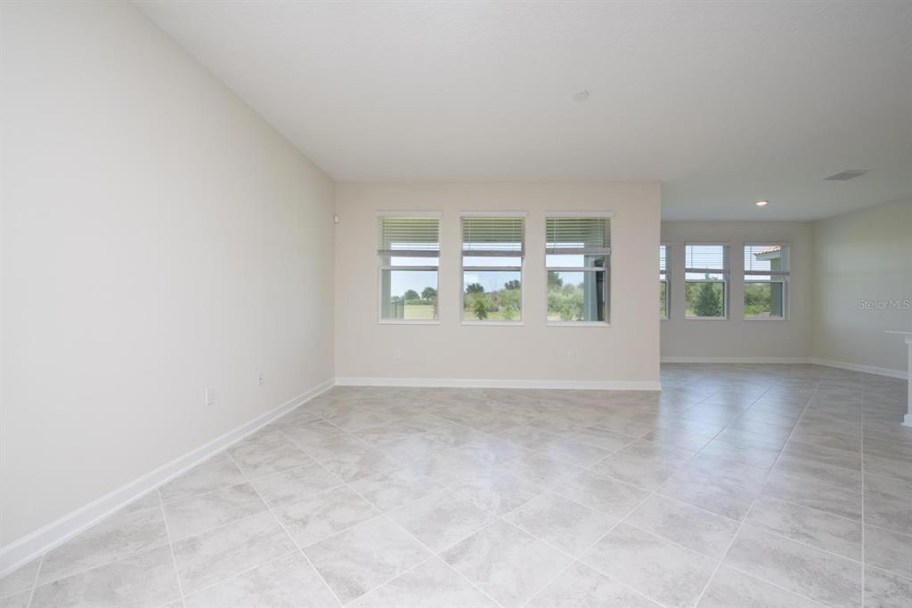 1037 Blackwolf Run Road Davenport, FL 33896 - Photo 8 of 26