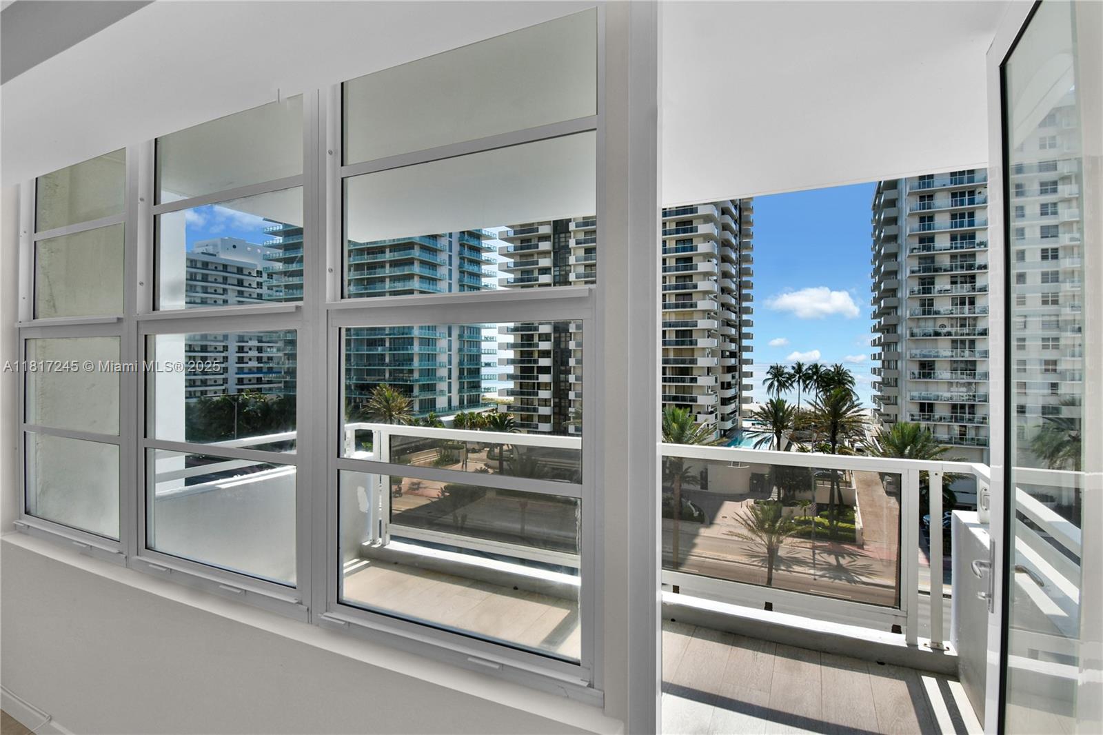 5700 Collins Avenue, Unit 7A Miami Beach, FL 33140 - Photo 11 of 18