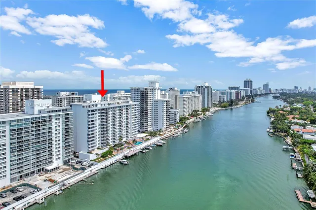 $530,000 | 5700 Collins Avenue, Unit 7A, Miami Beach, FL 33140