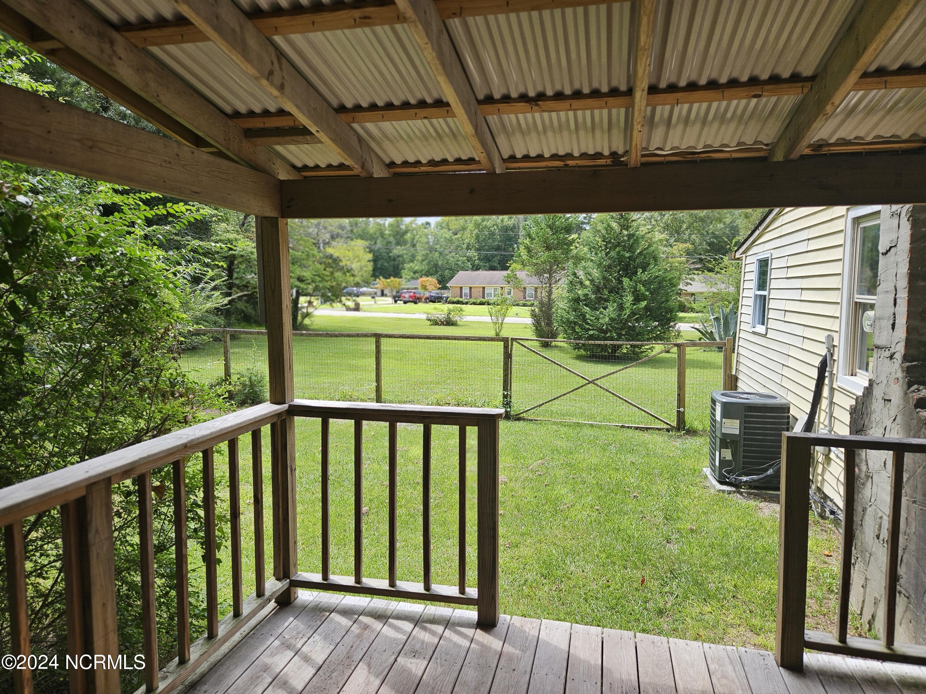 4527 Parmele Road Castle Hayne, NC 28429 - Photo 14 of 21 20240826_115159