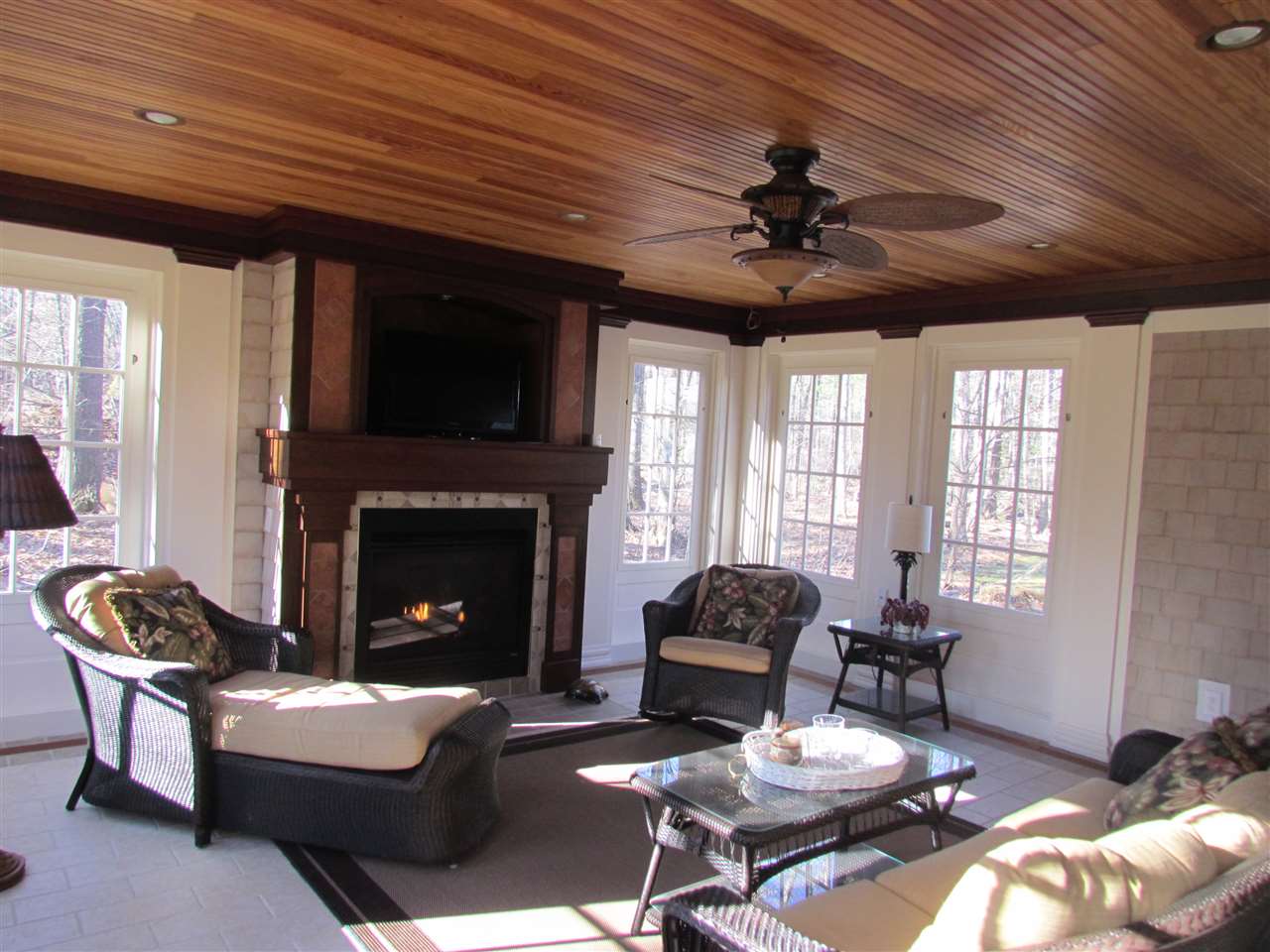 17 Country Farm Road Stratham, NH 03885 - Photo 13 of 35
