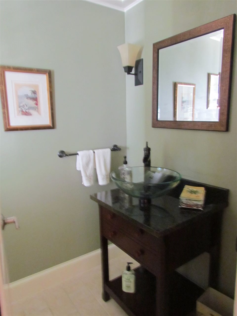 17 Country Farm Road Stratham, NH 03885 - Photo 14 of 35
