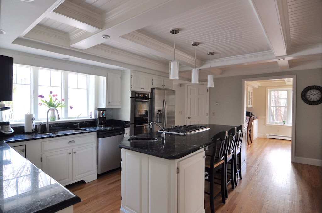 17 Country Farm Road Stratham, NH 03885 - Photo 10 of 35