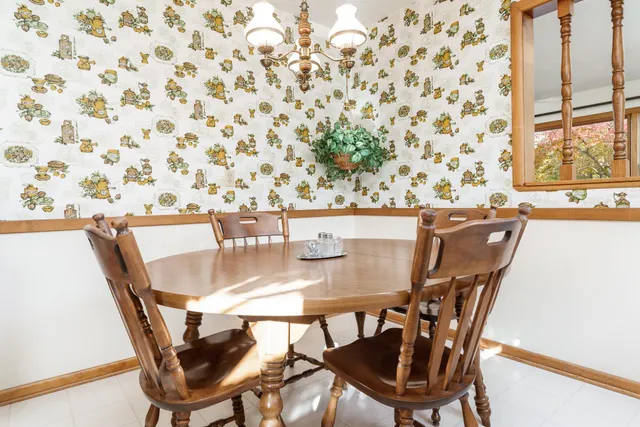 $135,000 | 2028 Pierce Avenue, Rockford, IL 61103