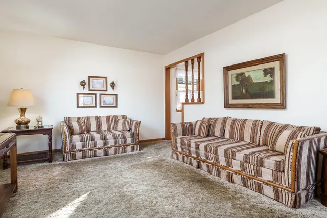 $135,000 | 2028 Pierce Avenue, Rockford, IL 61103