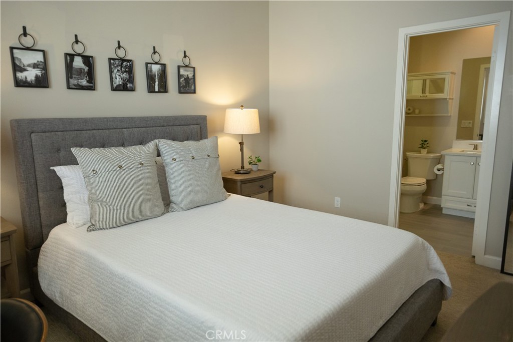 17 Honeysuckle Lake Forest, CA 92630 - Photo 25 of 36 a large bed in a white room
