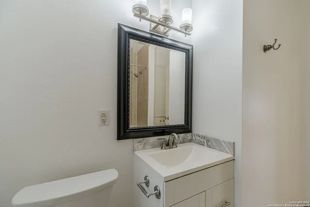 $239,900 | 479 Linda Drive, San Antonio, TX 78216