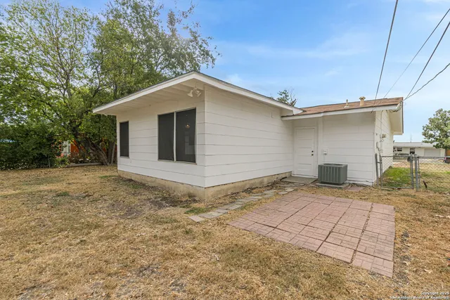 $239,900 | 479 Linda Drive, San Antonio, TX 78216