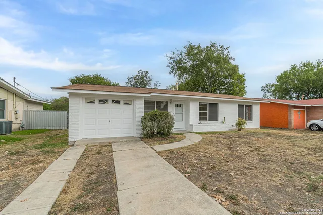 $239,900 | 479 Linda Drive, San Antonio, TX 78216