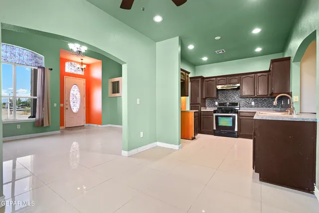 $250,000 | 10400 MacKenzie Ann Place, Socorro, TX 79927