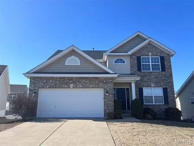 $2,700 | 105 Wabash Spur Drive, O'Fallon, MO 63366