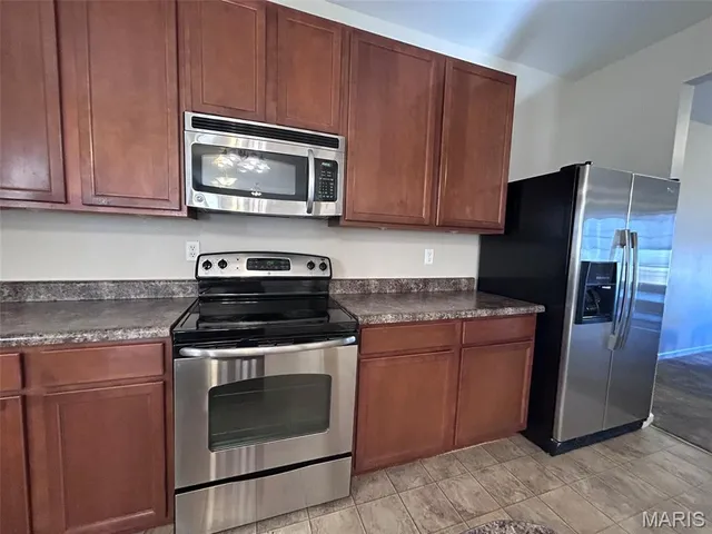 $2,700 | 105 Wabash Spur Drive, O'Fallon, MO 63366